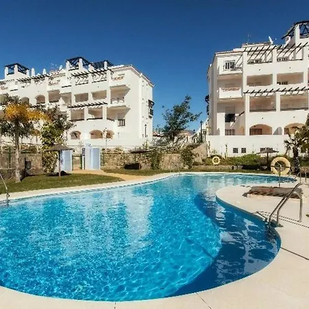 Appartamento 2010-superb 2 Bedrooms In Complex With Pool Manilva