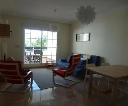 Apartment 2010-superb 2 Bedrooms In Complex With Pool *