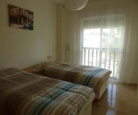 2010-superb 2 Bedrooms In Complex With Pool *