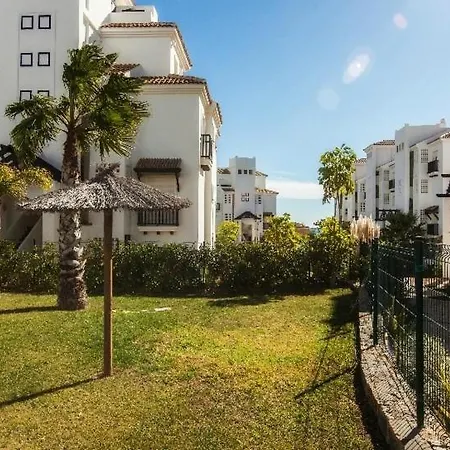 Apartment 2010-superb 2 Bedrooms In Complex With Pool