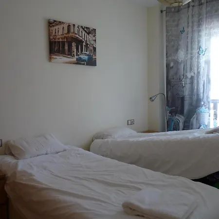 2010-superb 2 Bedrooms In Complex With Pool
